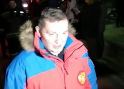 Губернатор Андрей Бочаров приехал на место взрыва на улице Пушкина в Волжский