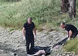 Тело мужчины нашли рядом с дамбой в Волгограде