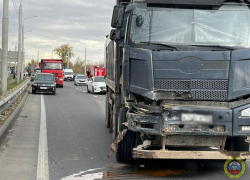 ДТП из 9 автомобилей сковало движение под Волжским: фото