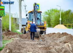 В Волжском отремонтируют дорожное полотно близ самого первого каменного дома