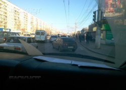 На Спартановке под колеса "Нивы" попали два ребенка