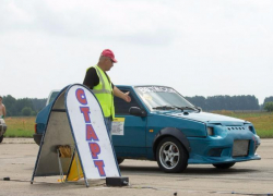 "Турбо Восьмерка" из Волжского заняла призовые места на открытом чемпионате Рязани по автомобильному "Дрэг Рейсингу"