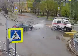 Не стал пропускать: в Волжском ДТП пострадало три автолюбителя