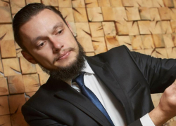 Тамада стал худруком волжского кукольного театра «Арлекин»