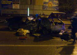 В Волгограде в аварии погибла молодая пара