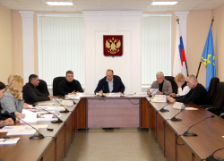 Застройка новых микрорайонов и новые пространства: в Волжском депутаты распределили бюджет на ближайшие годы 