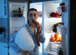 Волжане смогут уточнить причину ночных походов к холодильнику