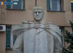 26 лет назад в Волжском состоялось открытие памятника великому маршалу Победы