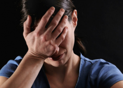 Под Волгоградом посетитель кафе попытался надругаться над 19-летней работницей заведения