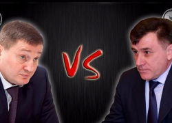 В новой схватке политического Mortal Kombat губернатор Бочаров выбивает из Боженова деньги