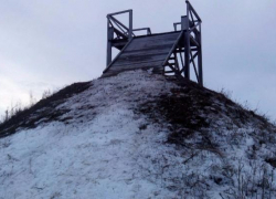 Единственный в Волгоградской области горнолыжный склон из-за отсутствия снега по-прежнему не запущен