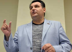 Михеев предлагает запретить алкогольные промо-акции