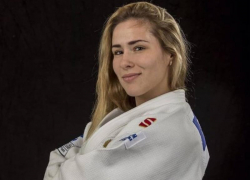 Бывшая дзюдоистка сборной России волжанка Диана Джигарос выиграла чемпионат Волгоградской области по сумо