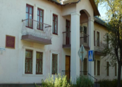 Детская музыкальная школа №2 в Волжском отмечает юбилей