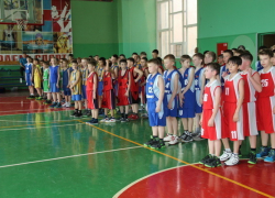 Баскетбольная команда Волжского победила в турнире «Победы»