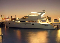 В Волгограде директор УК купил на деньги жильцов дома, автомобили и яхты