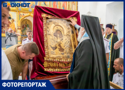 Донская икона Божией Матери прибыла в Соборный храм Иоанна Богослова в Волжском