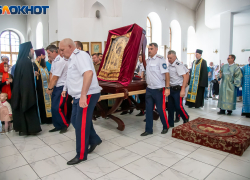 Донская икона Божией Матери покидает Волжский: святыня завершает пребывание в городе