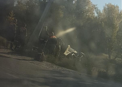 Военный грузовик слетел с трассы под Волжским