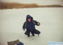 Пятый участник конкурса «Самое оригинальное фото с зимней рыбалки» - Семен
