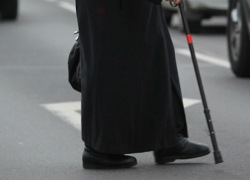 Под Волгоградом ищут водителя, сбившего пенсионерку