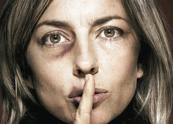 Под Волгоградом трое пожилых мужчин из мести избили и попытались изнасиловать селянку