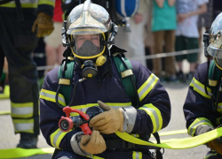 В поселке Краснооктябрьский под Волжским сгорел дом