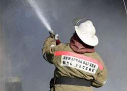 В Ленинском районе сгорел вагончик