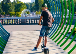 Посети галерею и выиграй электросамокат: музейная акция в Волжском