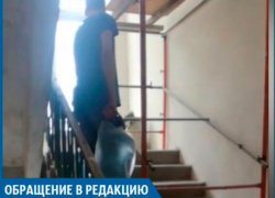 Судебные приставы устроили ремонт на время приема граждан