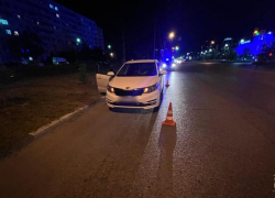 В Волжском водитель на иномарке сбил несовершеннолетнего ребенка, соблюдающего ПДД