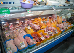 В Волгоградской области за неделю подорожали курица, сахар и морковь