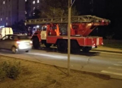 Неизвестный случайно поджег квартиру на Комсомольской в Волжском