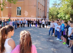 В Волжском ГИБДД провела «ликбез» по ПДД для учеников начальной школы