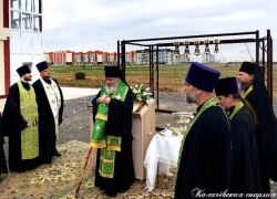 В Волжском освятили колокола в храме Великомученика Георгия Победоносца