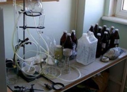 В Волгограде нижегородец занимался изготовлением спайса на дому