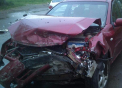 Неадекватный гонщик устроил два массовых ДТП в Волжском