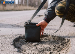 В Волжском приступили к дорожным работам: список