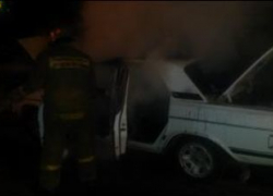 В Волгограде сгорел автомобиль