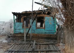 Трехлетняя малышка и ее бабушка-инвалид погибли в пожаре дома в Быково