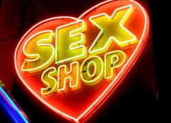 Прыткие грабители обокрали секс-шоп в Волжском