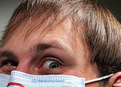 В центре Волгограда двое в масках ограбили посетителя кафе