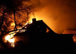 Под Волгоградом из-за игр с огнем пострадала баня