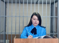 В Волгограде инспекторы ДПС получили сроки за взятку на месте ДТП