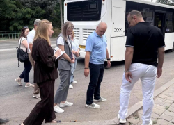 Глава Волжского Игорь Воронин проверил качество городского хозяйства «в поле»
