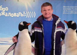 Пропавший в Антарктиде депутат Савченко привлек для избирательной кампании пингвинов