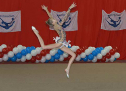 В Волжском прошел традиционный турнир по художественной гимнастике