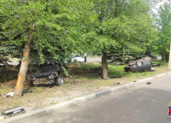 15-летняя девочка и 21-летний парень погибли: подробности страшной аварии с разорванной машиной в Волжском