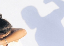 Волжская студентка без нижнего белья вырвалась из рук насильника 