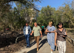 «Только бабки стригут»: глава Волжского лично убедился в никчемности УК города
